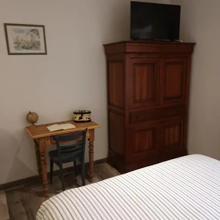 D'hote Le Mercier Konukevi Calmont (Haute-Garonne)